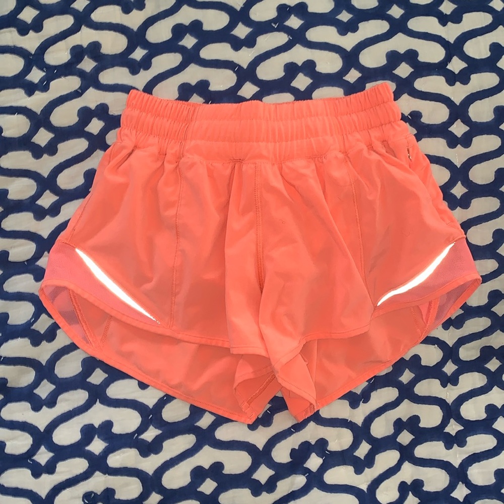Lululemon pop orange Hotty hots